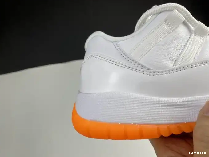JORDAN AH7860-139 11 CITRUS LOW AIR RETRO BRIGHT 0524